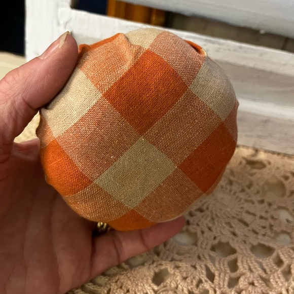 Lot of 10 handmade plaid fabric pumpkins primitive farmhouse decor bowl … - Picture 5 of 12